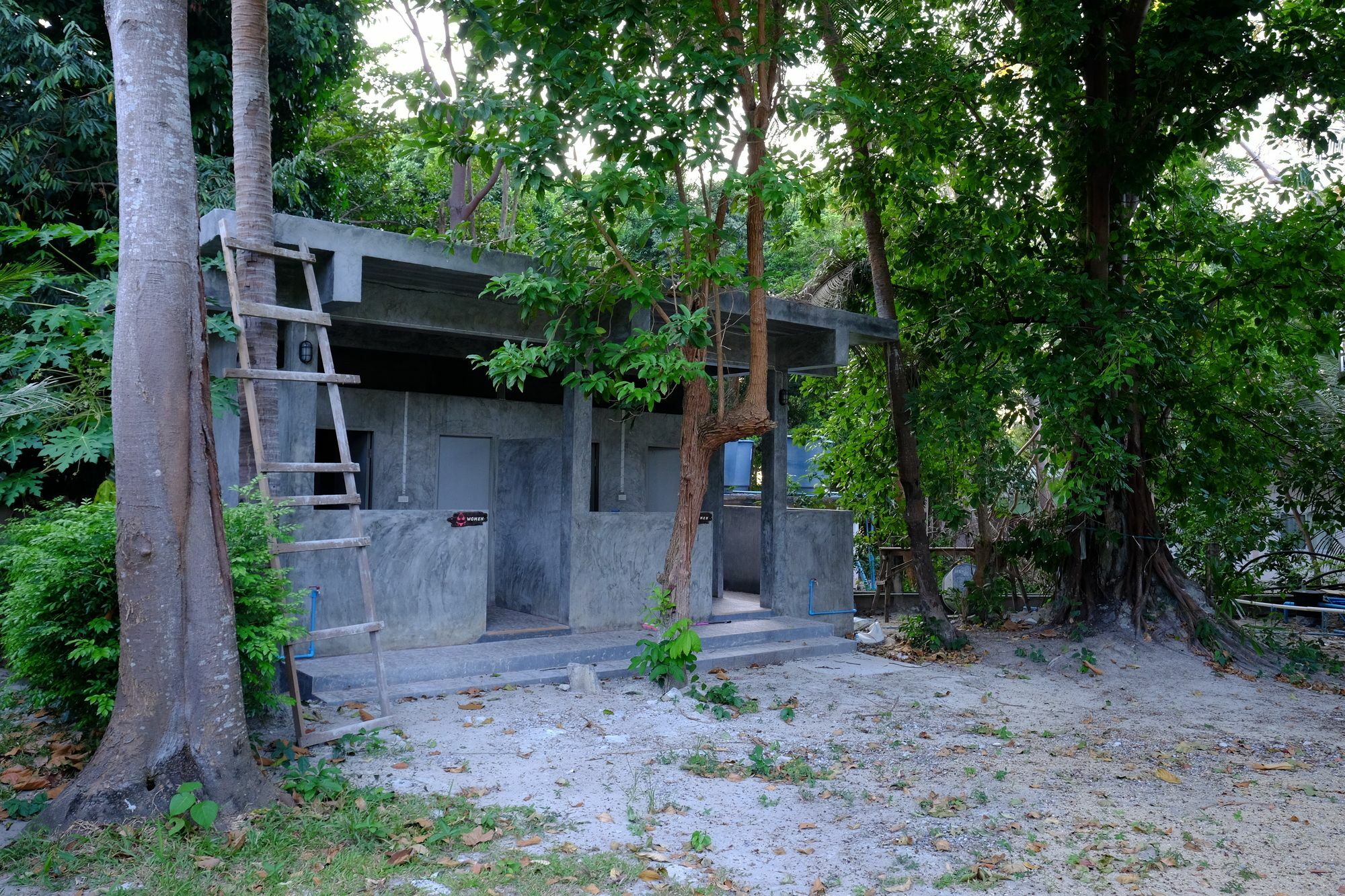 Long Bay Resort Koh Lipe Bagian luar foto